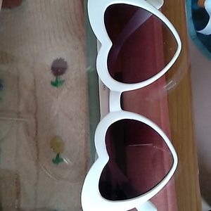 Heart white sunglasses or red